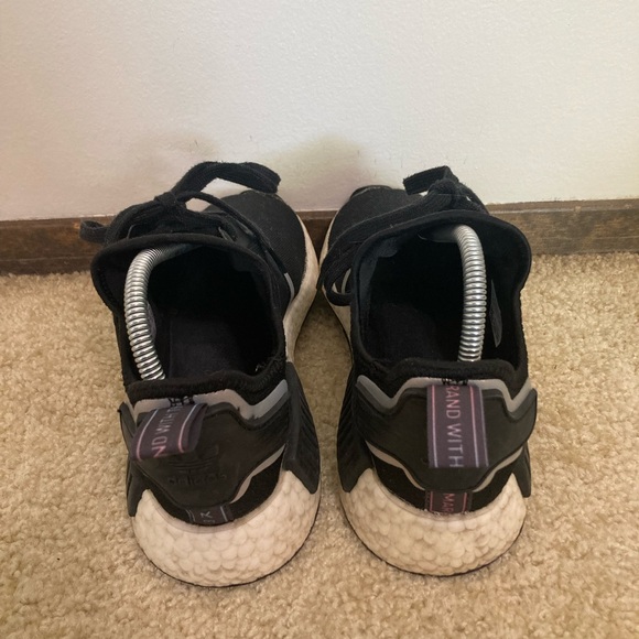 Adidas NMD_R1. Women’s 8 - Picture 4 of 8